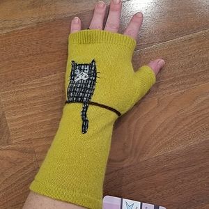 Kitschy Kittie hand warmers